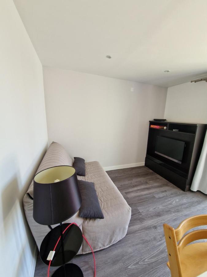 Appartement 2 Pieces Renove Avec Acces Piscine Peymeinade Bagian luar foto