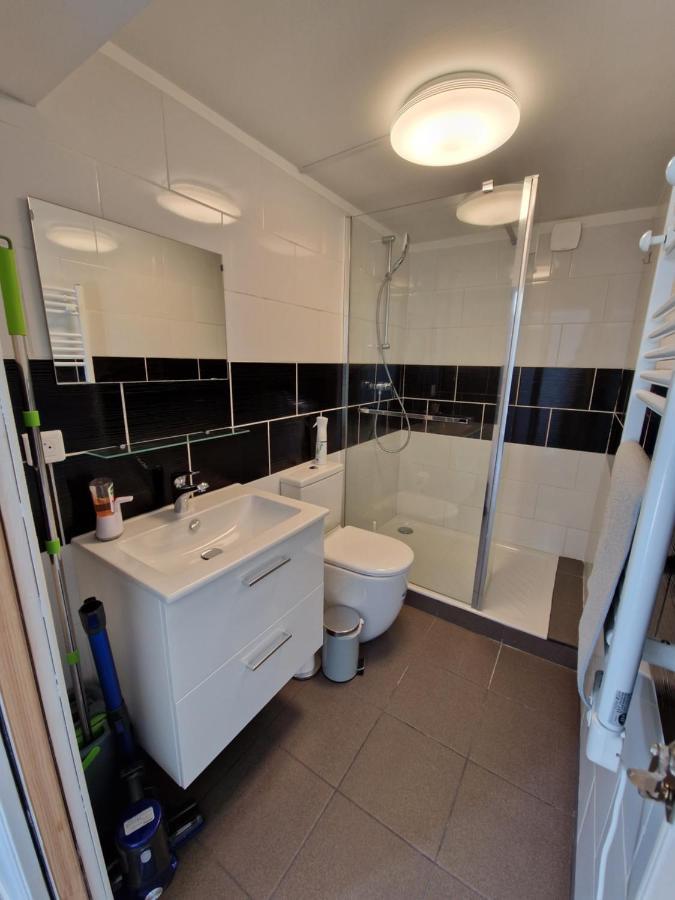 Appartement 2 Pieces Renove Avec Acces Piscine Peymeinade Bagian luar foto